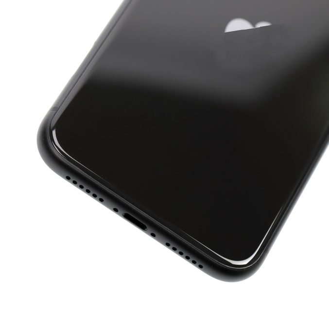Bytte bakdeksel inkl glass på iPhone 11 - Bilde 8