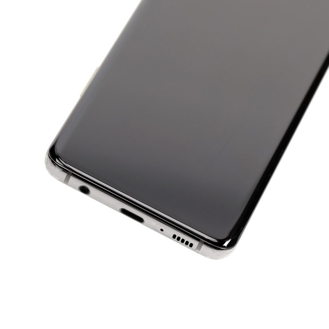 Bytte Skjerm og LCD på Samsung Galaxy S10 (inkl ramme) - Bilde 4