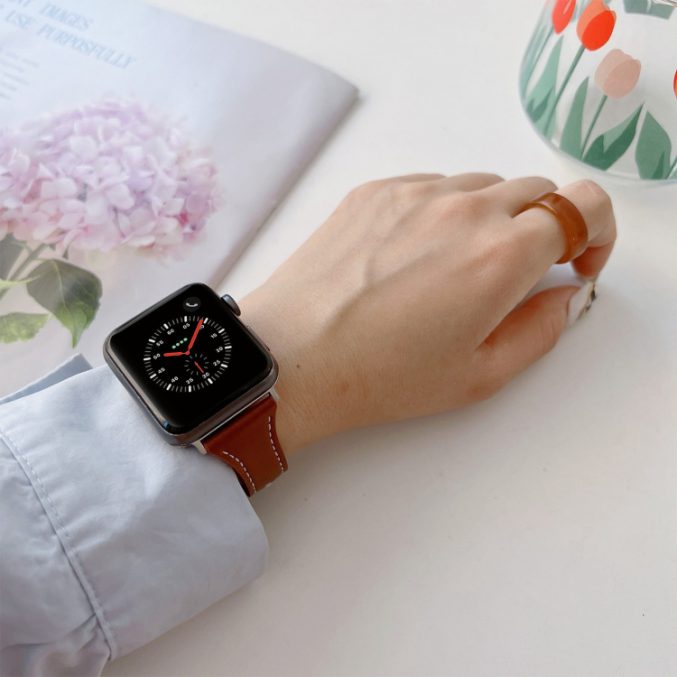 Klokkebånd i skinn med flat tekstur for Apple Watch 41 / 40 / 38 mm - Bilde 12