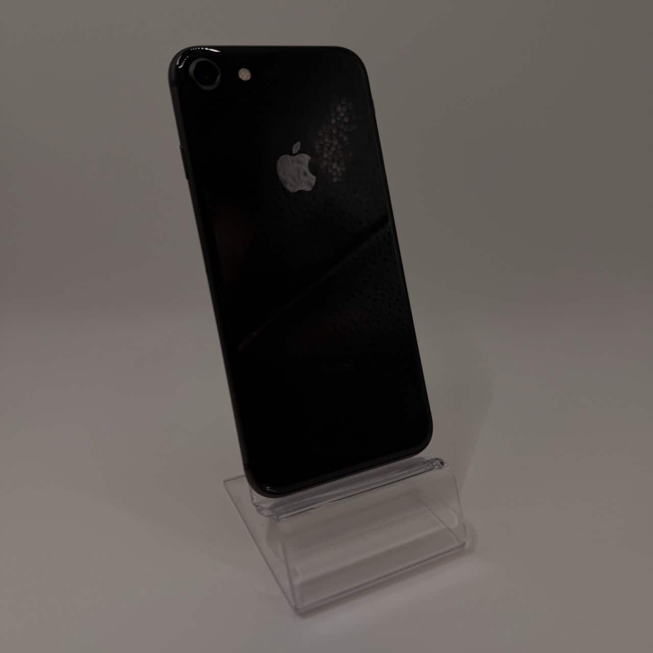 Auksjon #1014 – iPhone 8 256GB Sort – Pent brukt - Bilde 2