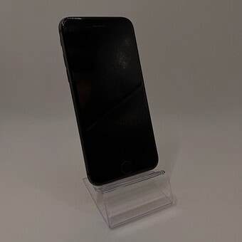 Auksjon #1015 – iPhone 8 128GB Sort – Pent brukt