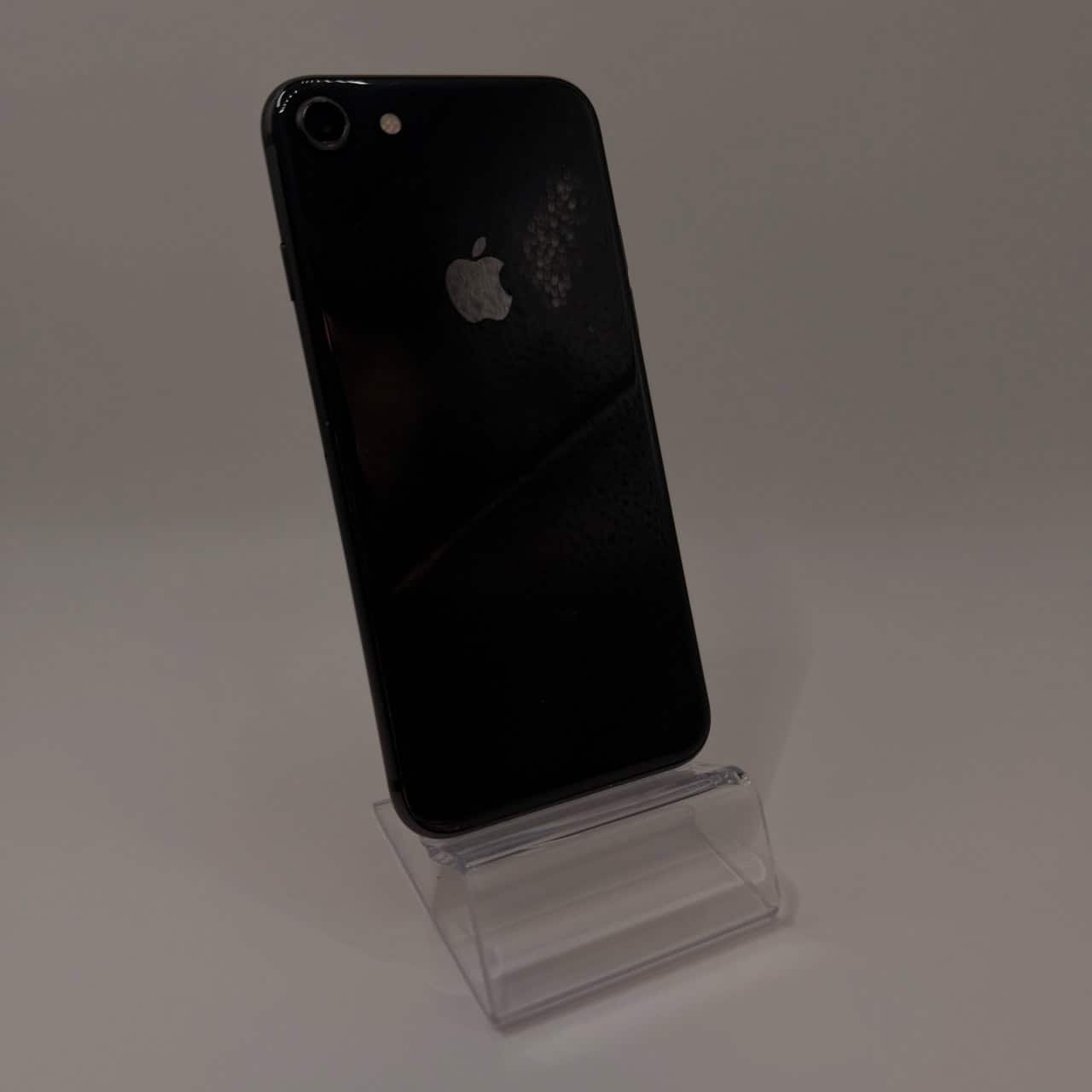 Auksjon #1018 – iPhone 8 256GB Sort – Pent brukt - Bilde 2