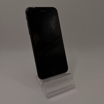 Pakkeauksjon #1020 – 3 x iPhone 8 256GB Sort – Pent brukt