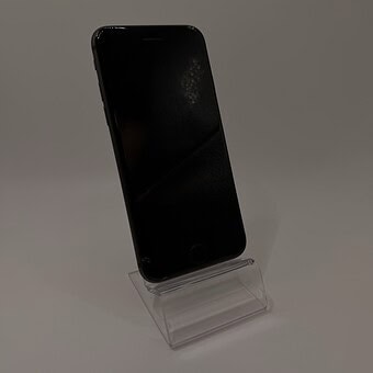 Auksjon #1013 – iPhone 8 256GB Sort – Godt brukt