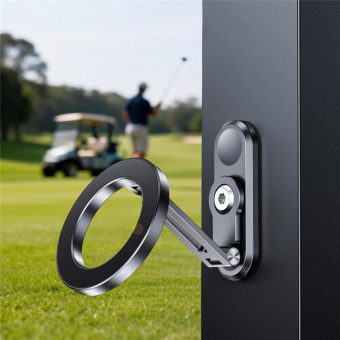Magnetholder Z25 festet på en metallstolpe på golfbanen